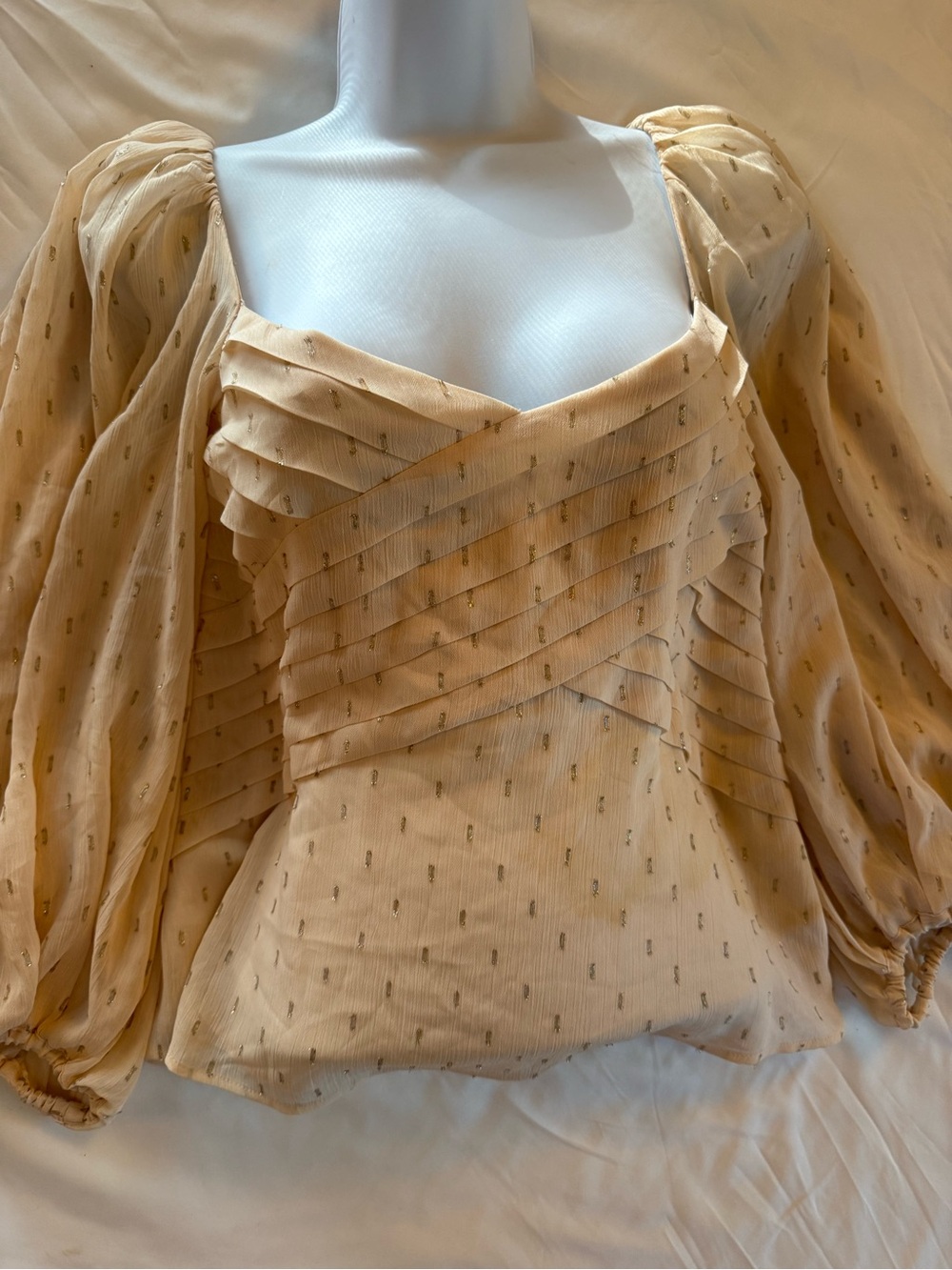 Express Women’s Puff Sleeve Pleated Peplum Top - Beige